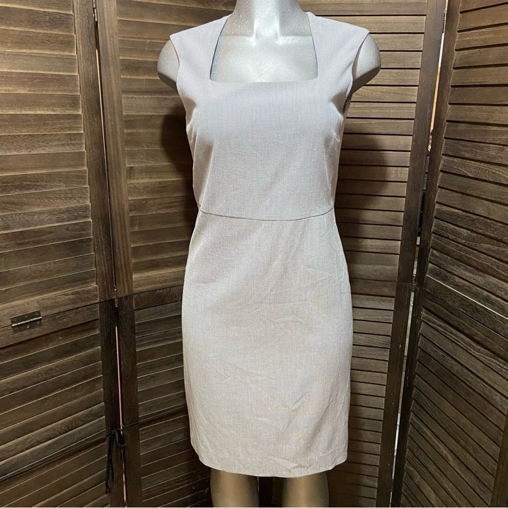Ann Taylor Cream Sleeveless Dress